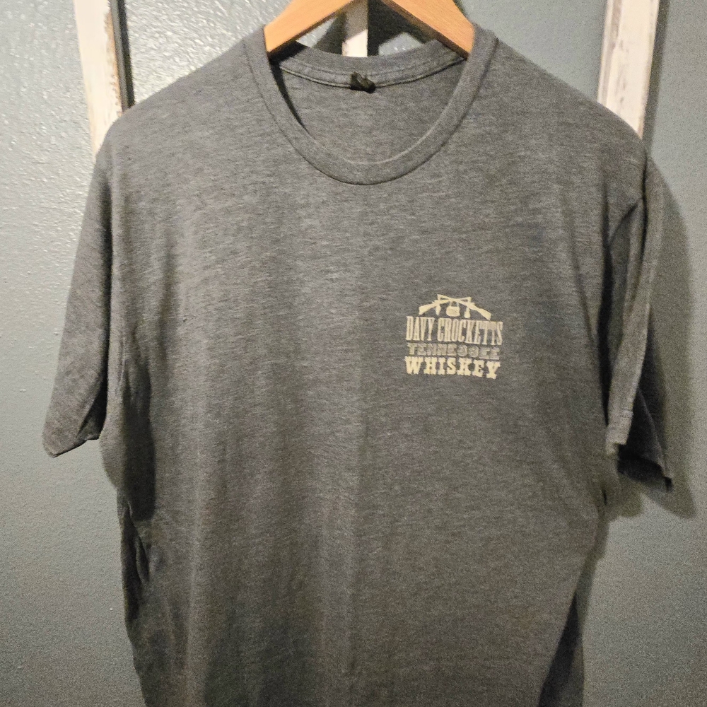 ​Davy Crockett’s Tennessee Whiskey Graphic Tee - Gray - XL - Picture 4 of 6